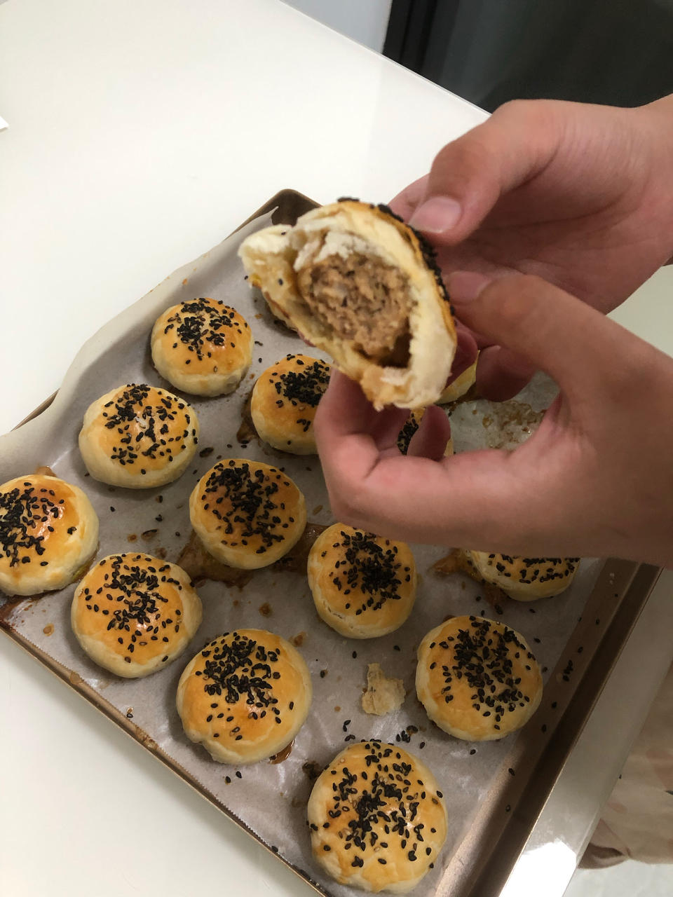 酥到骨子里的苏式鲜肉月饼