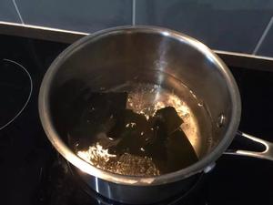 韩式鳀鱼海带豆芽汤的做法 步骤3