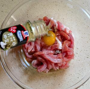 ‼️椒盐小酥肉太香了‼️的做法 步骤2
