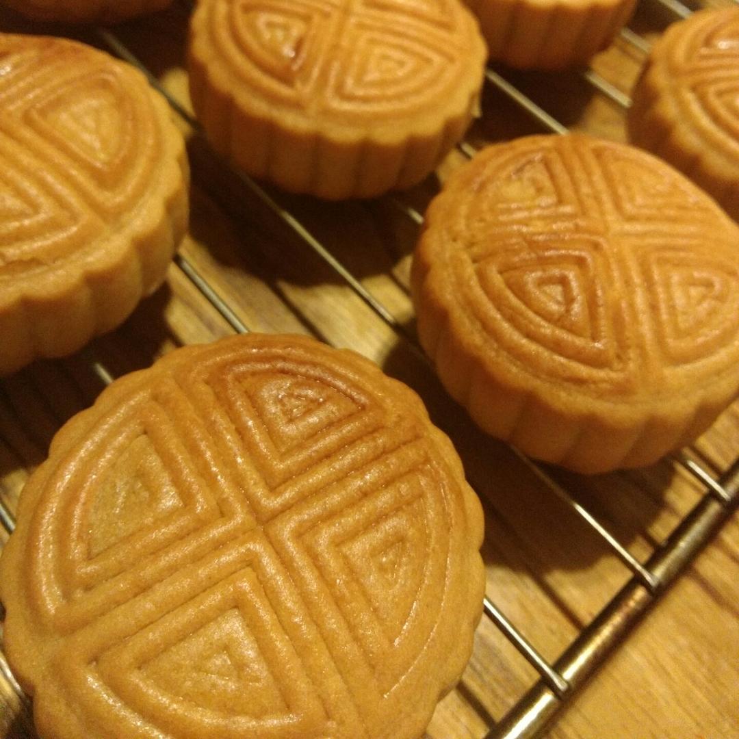 广式豆沙月饼