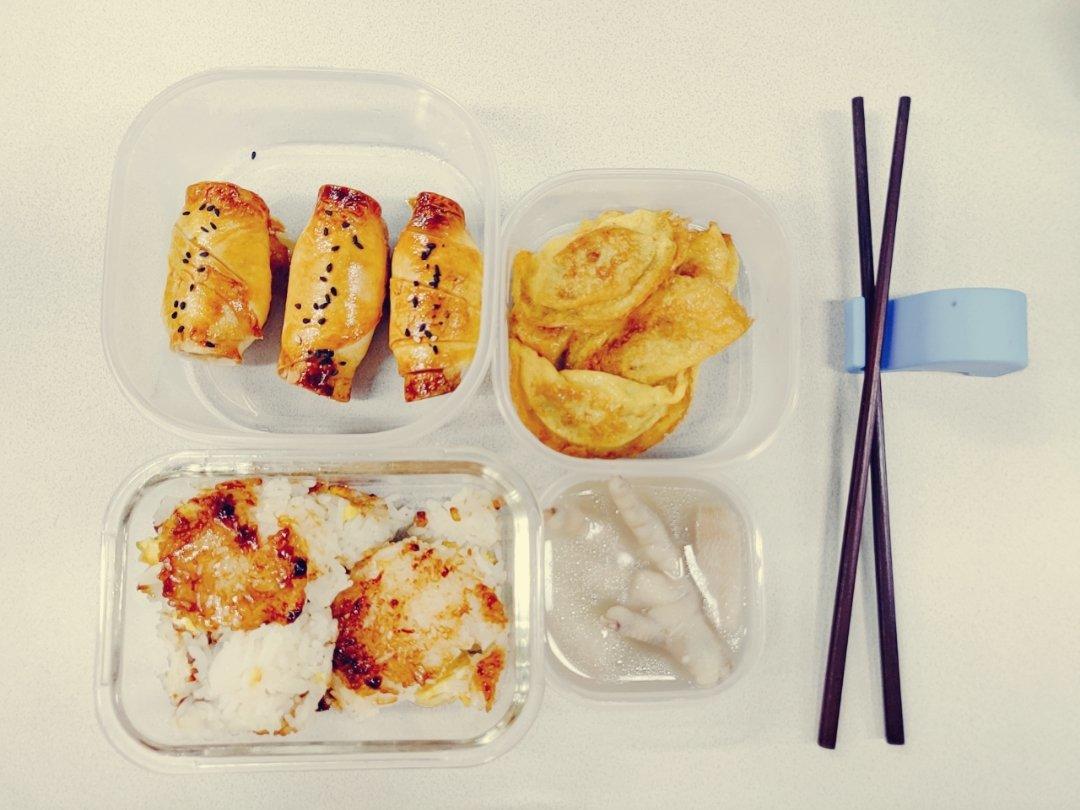 香肠酥皮卷：手抓饼皮还能这样吃，不用和面快速搞定早餐
