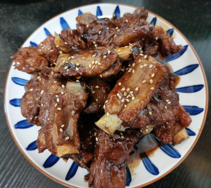 红烧排骨