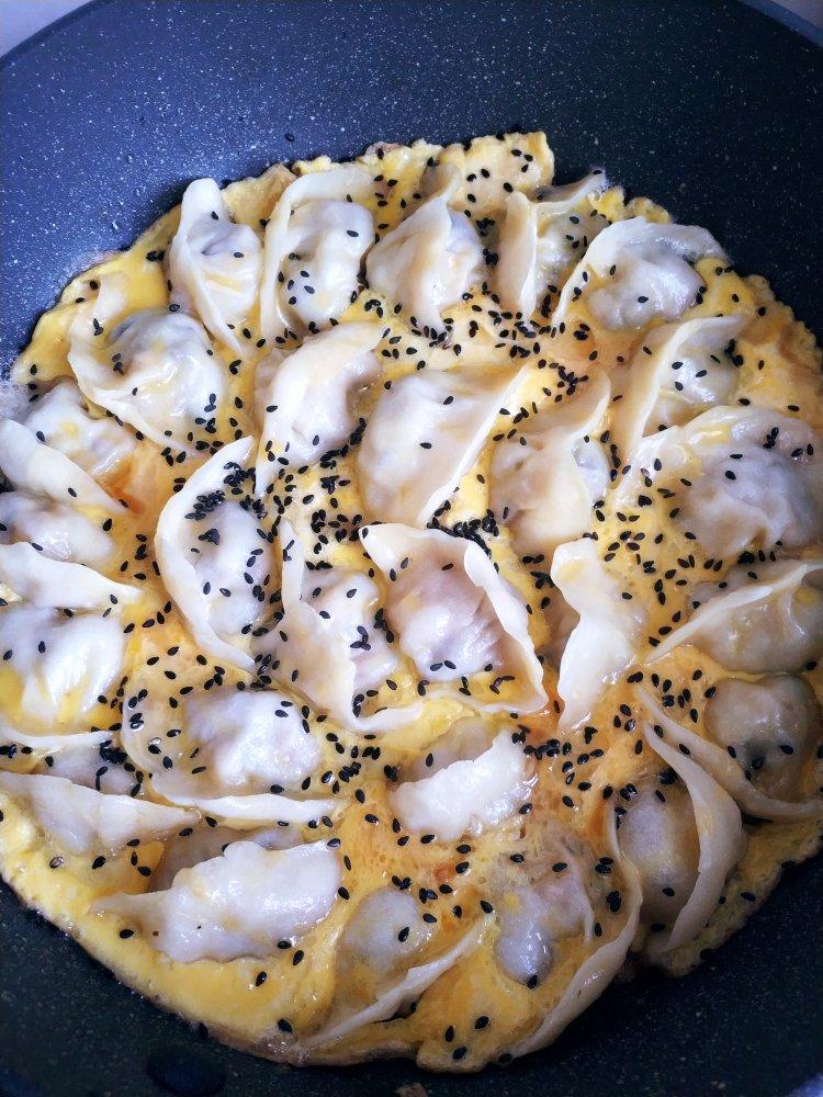 抱蛋煎饺