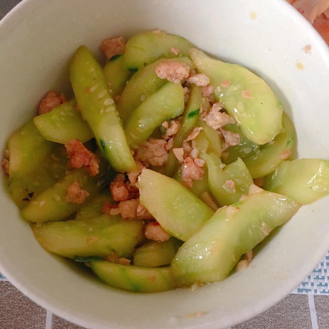 青瓜茄子丝炒肉末