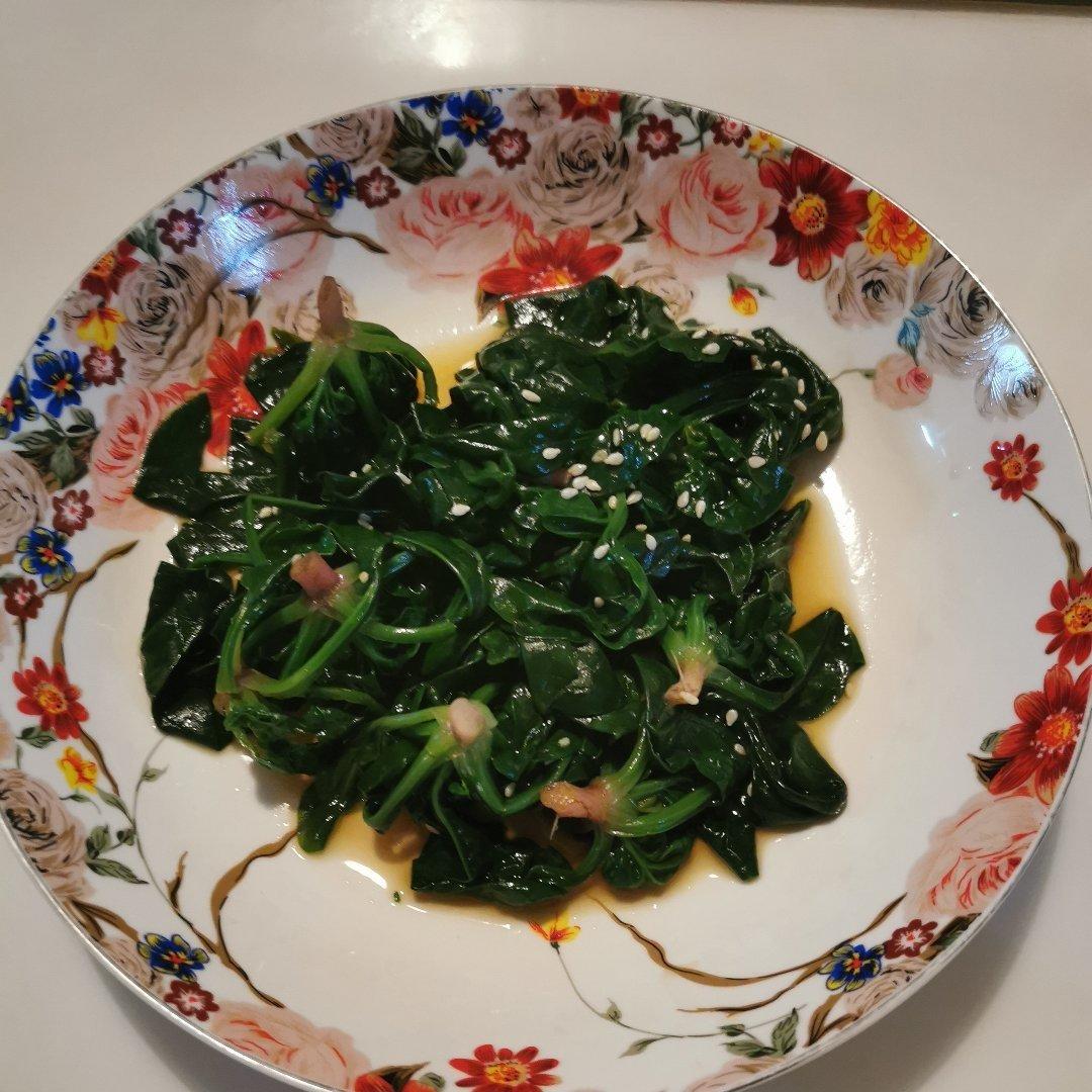 日式芝麻碎拌菠菜