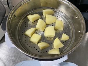 在家也能做的牛排套餐（附黑椒汁做法）的做法 步骤3