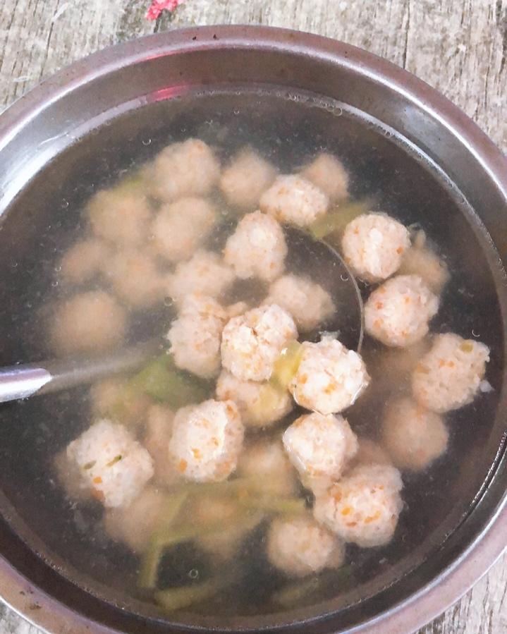 黄瓜鸡肉丸子汤 宝宝辅食食谱