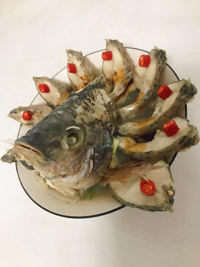 孔雀开屏清蒸鱼