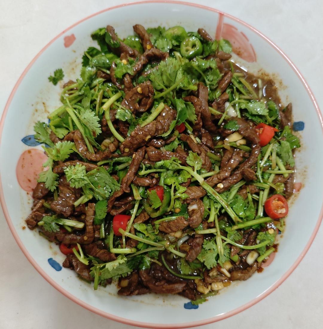 香菜牛肉