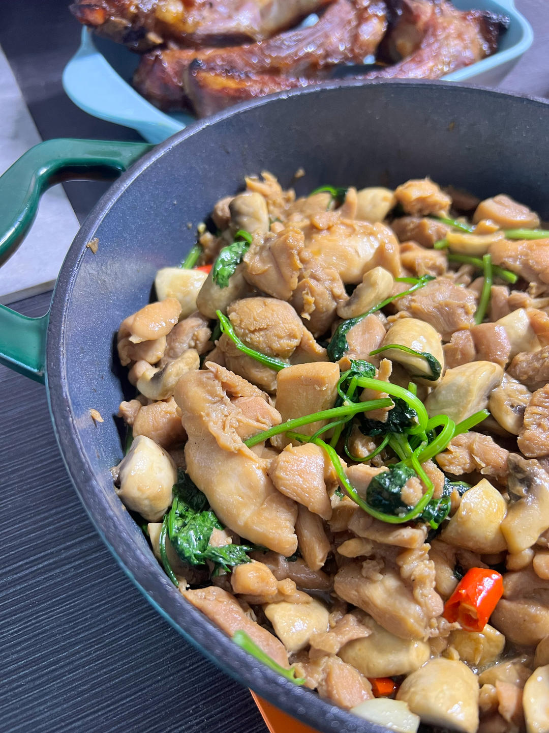 绝了～口蘑鸡腿真的好吃，简单快手