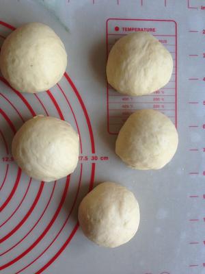 肉桂培根芝士面包卷的做法 步骤8