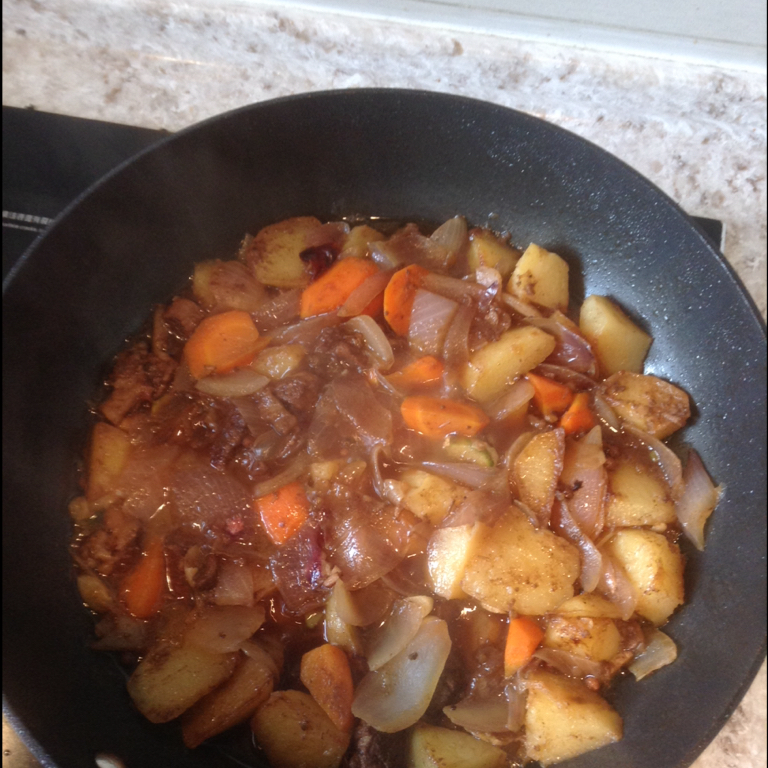 胡萝卜土豆烧牛腩