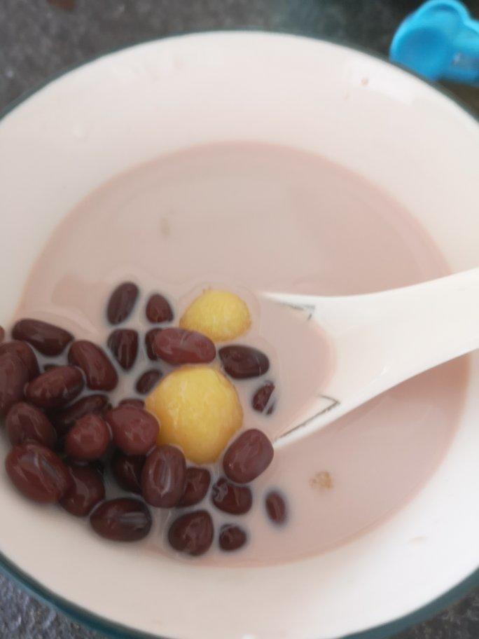 比奶茶好喝百倍的小丸子，香甜软糯