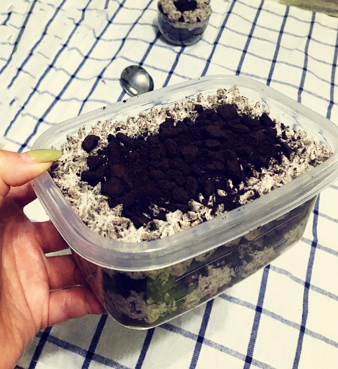 好吃到流泪的奥利奥咸奶油盒子蛋糕
