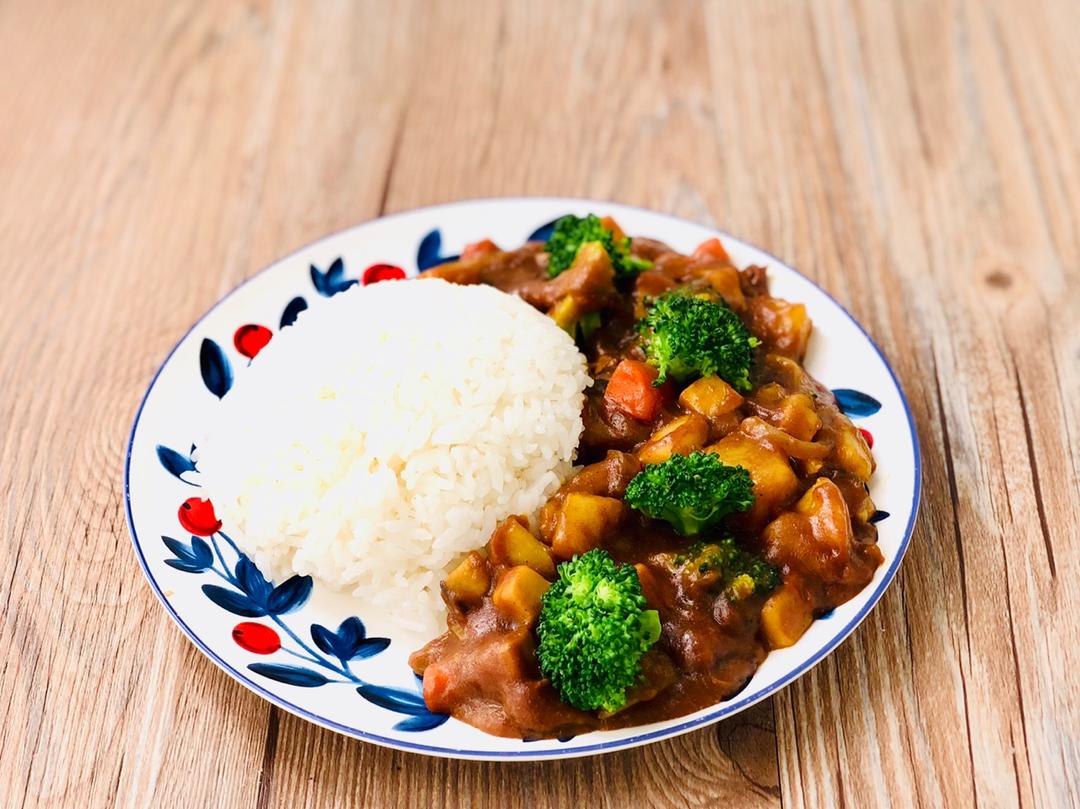 简约日式咖喱饭
