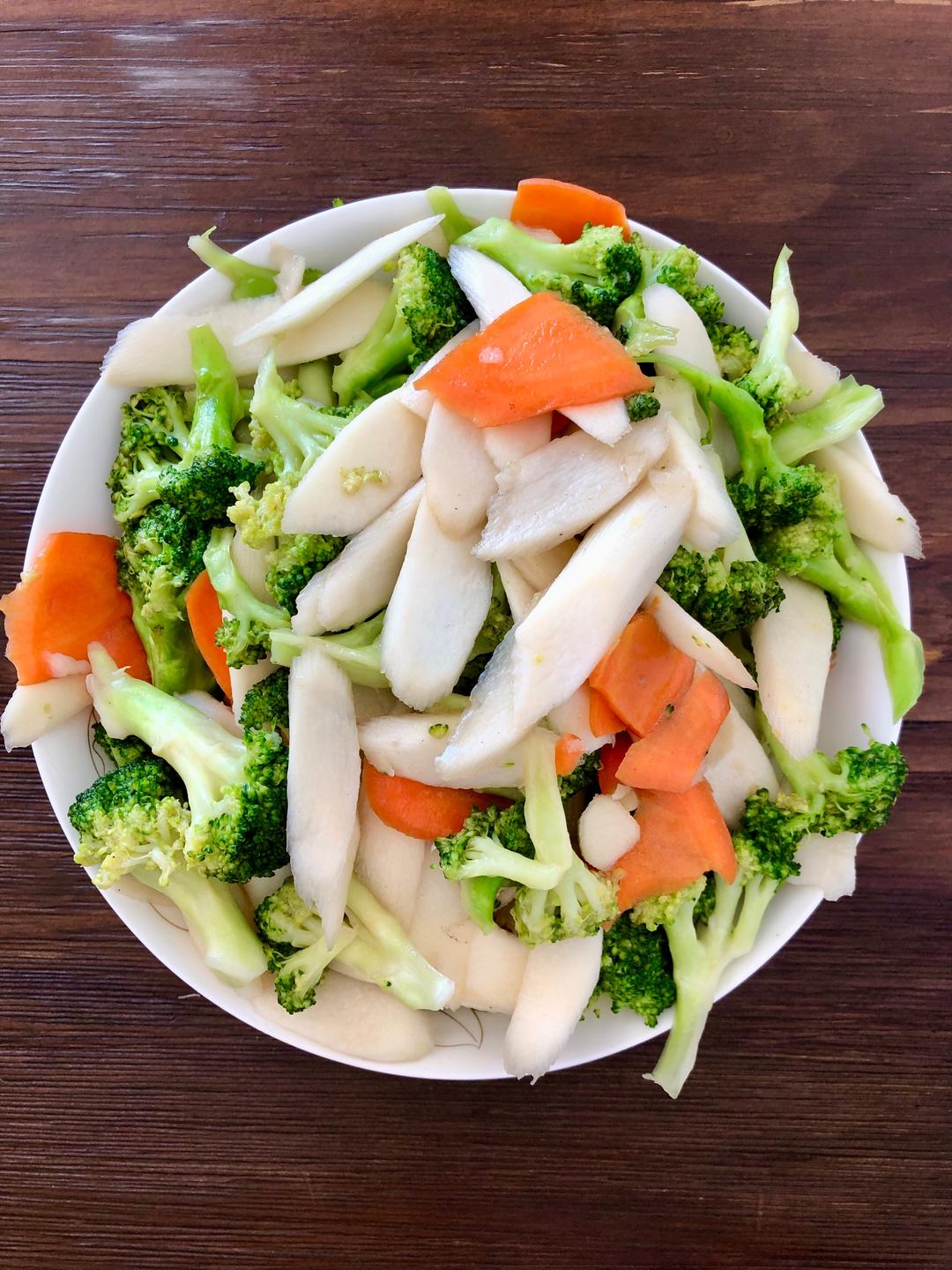 (纯素食)山药西蓝花胡萝卜的做法