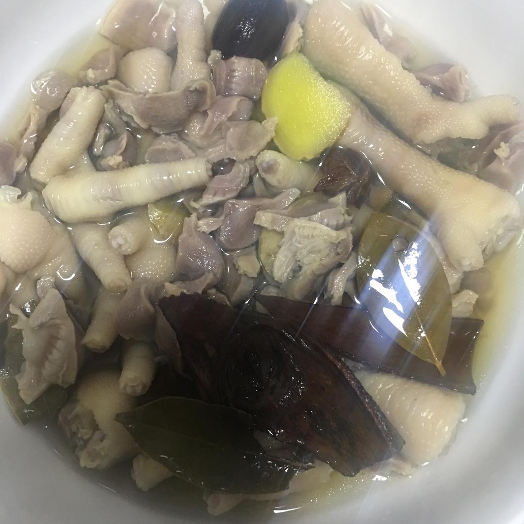 糟卤凤爪