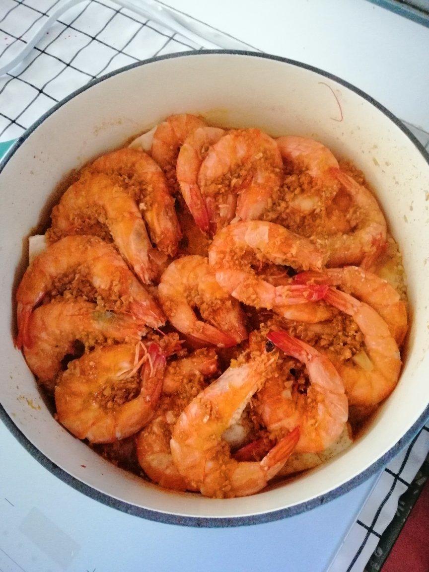 鲜虾白菜豆腐煲