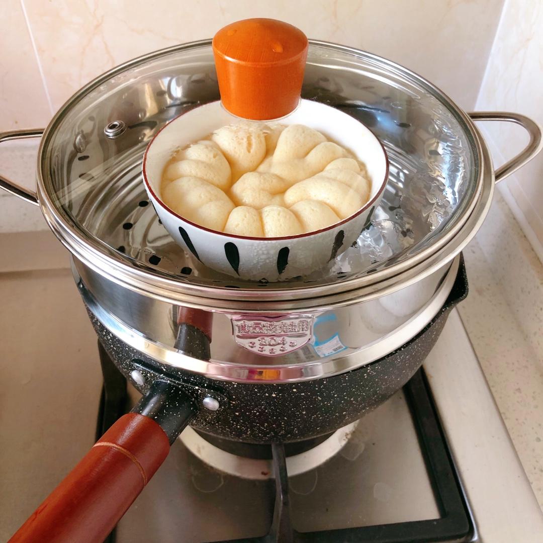 适合当减肥晚餐的葱花蚝油炖蛋