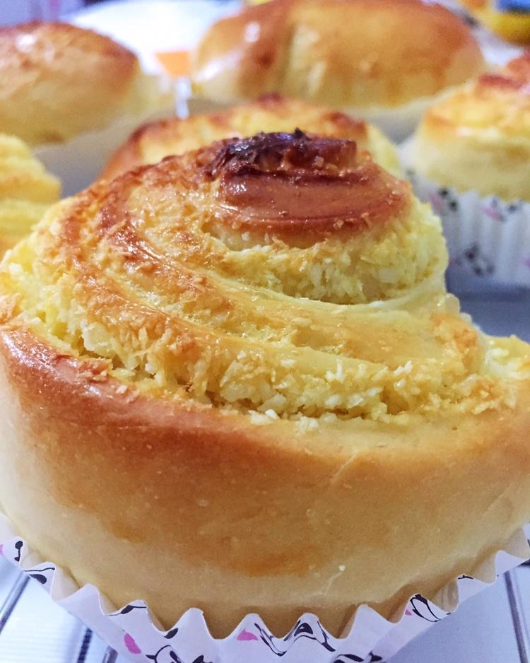 千层椰蓉小面包