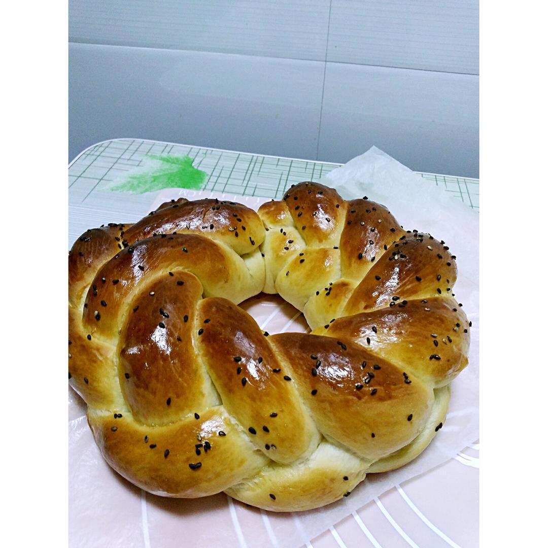 五股辫子花环面包（附四股辫图解）