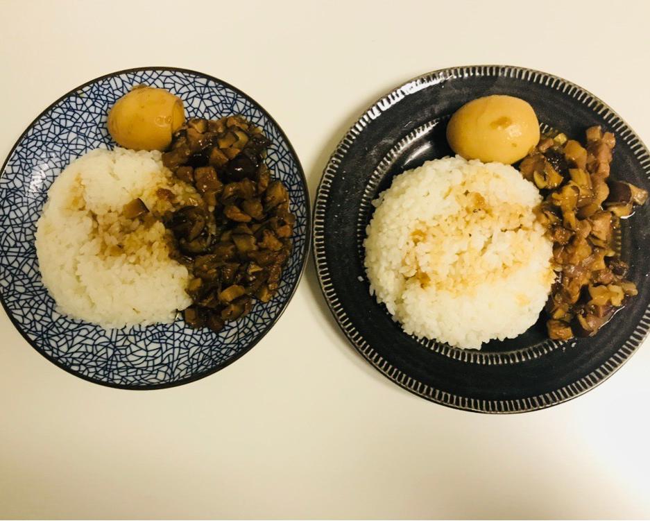 洋葱酥卤肉饭