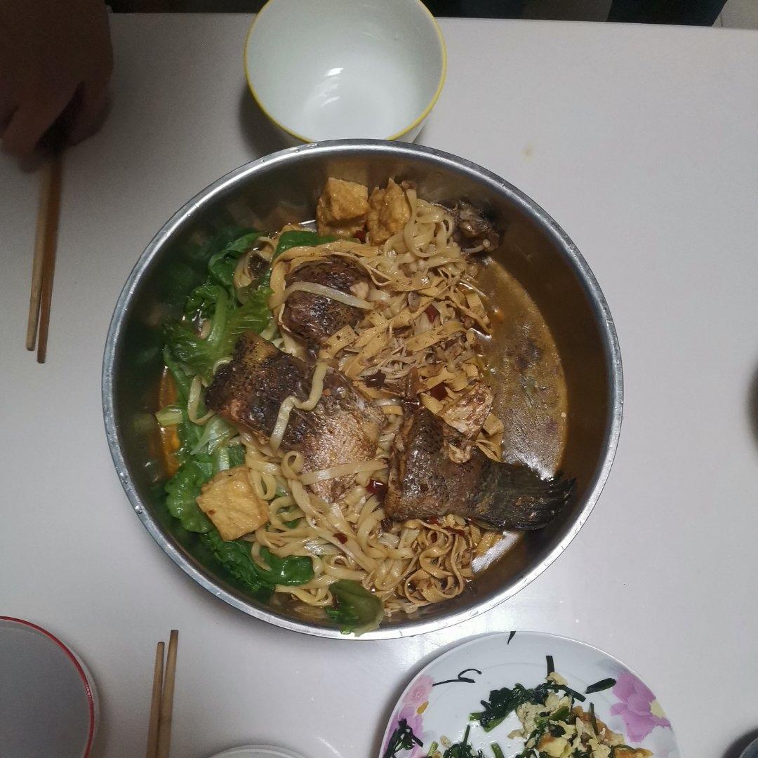 鱼加面