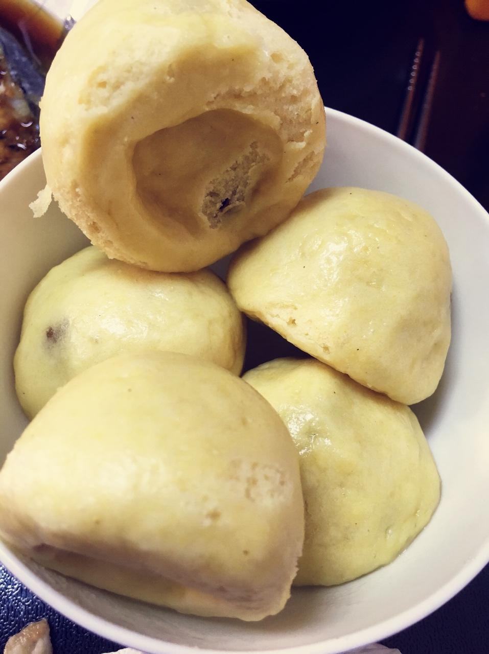 兔老太做的玉米面窝窝头