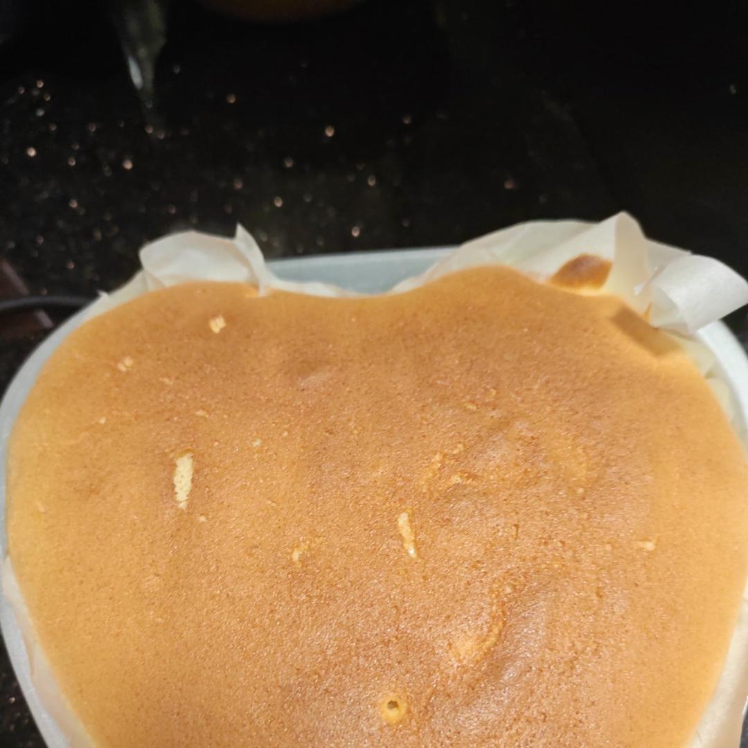 烤箱做蛋糕（戚风蛋糕的做法）