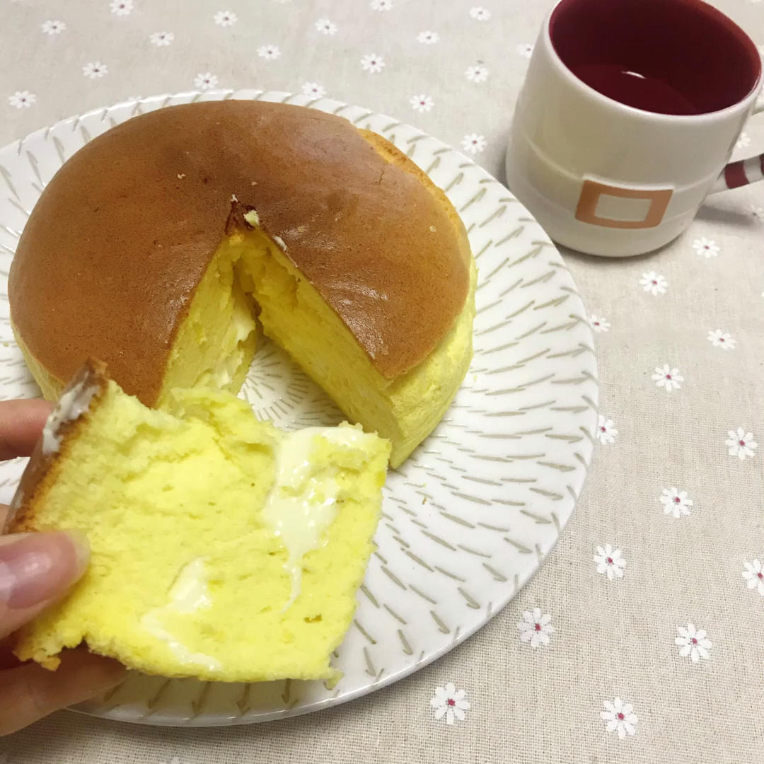 堪比柯基屁股
爆浆芝士🧀古早蛋糕