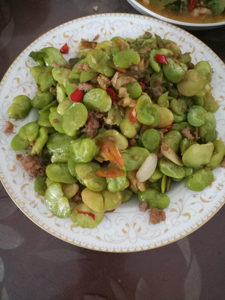 蚕豆爆肉