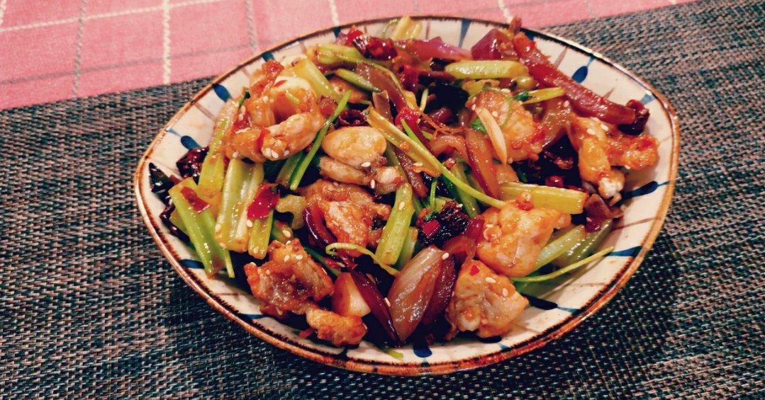 干锅牛蛙