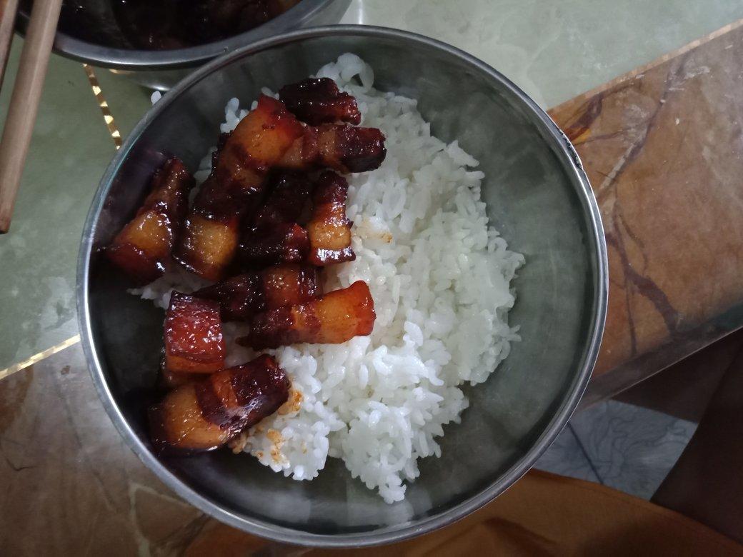 【电饭煲红烧肉】