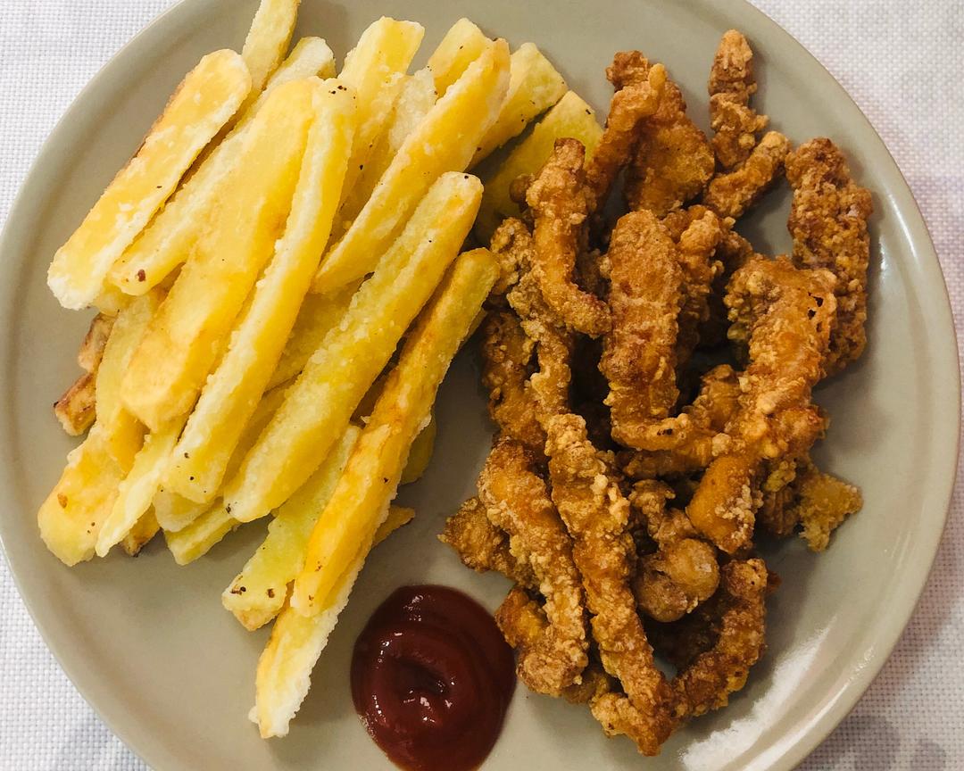 炸薯条 炸鸡柳的做法