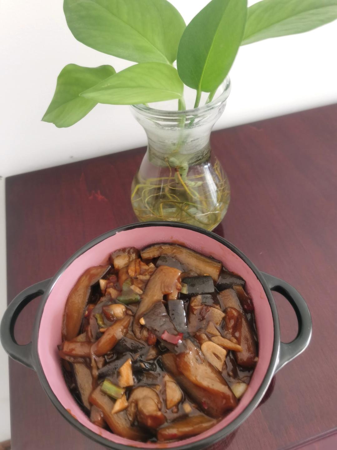 开胃下饭菜！巨简单的家常鱼香茄子煲