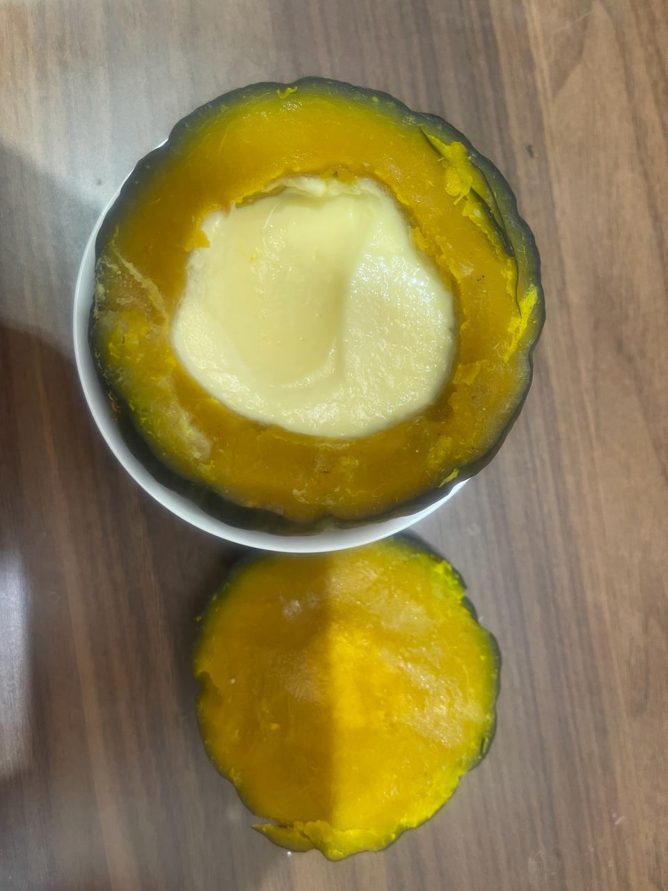 贝贝南瓜蒸蛋