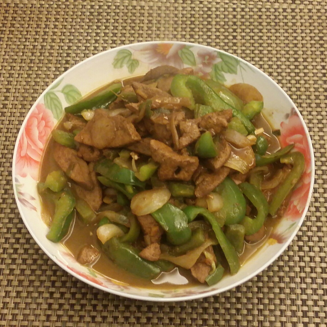 青椒洋葱爆炒猪肝