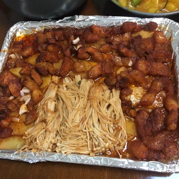 烤箱版土豆烤五花肉