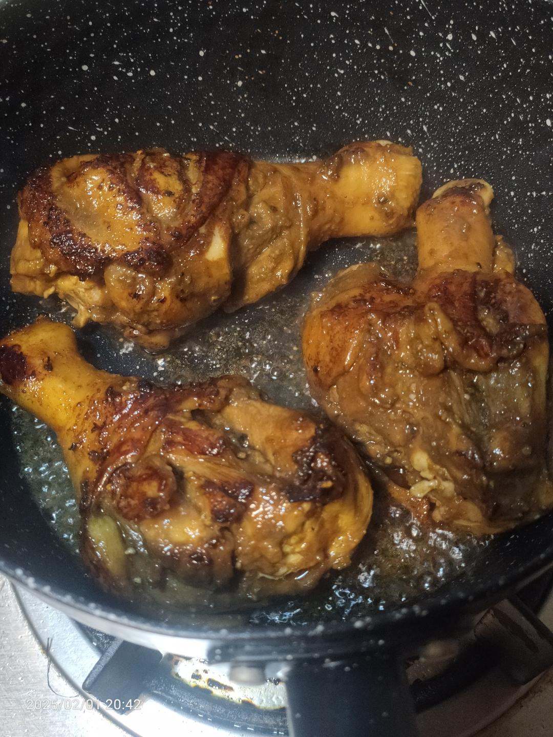 🔥好吃到飙泪的秘汁多汁蒜香鸡腿，鲜嫩到流口水。