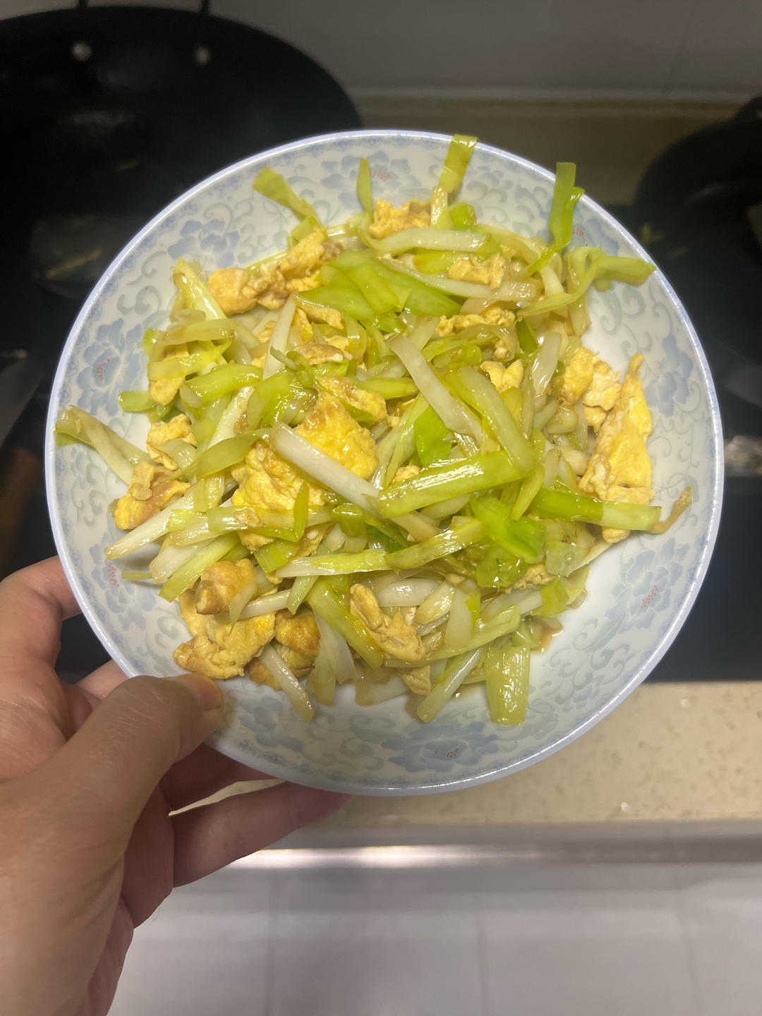 整个简单的韭黄炒蛋（手把手教学）