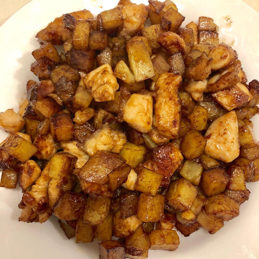 一道怎么做都好吃的干煎土豆鸡丁（红烧，咖喱，椒盐，孜然）