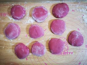 草莓甜菜板栗包  松软香甜的做法 步骤4
