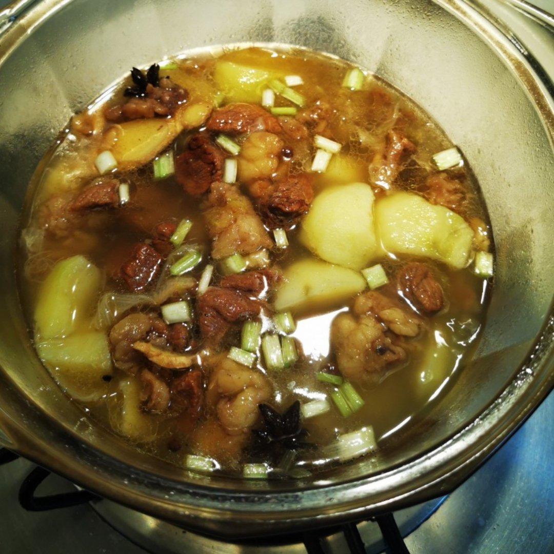 牛肉炖土豆