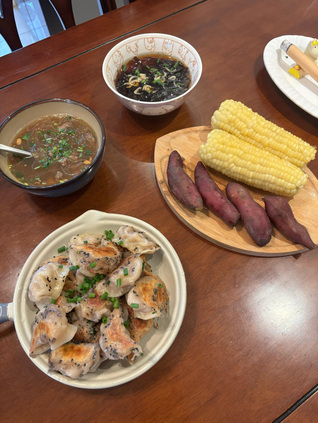冰箱冷冻水饺做煎饺