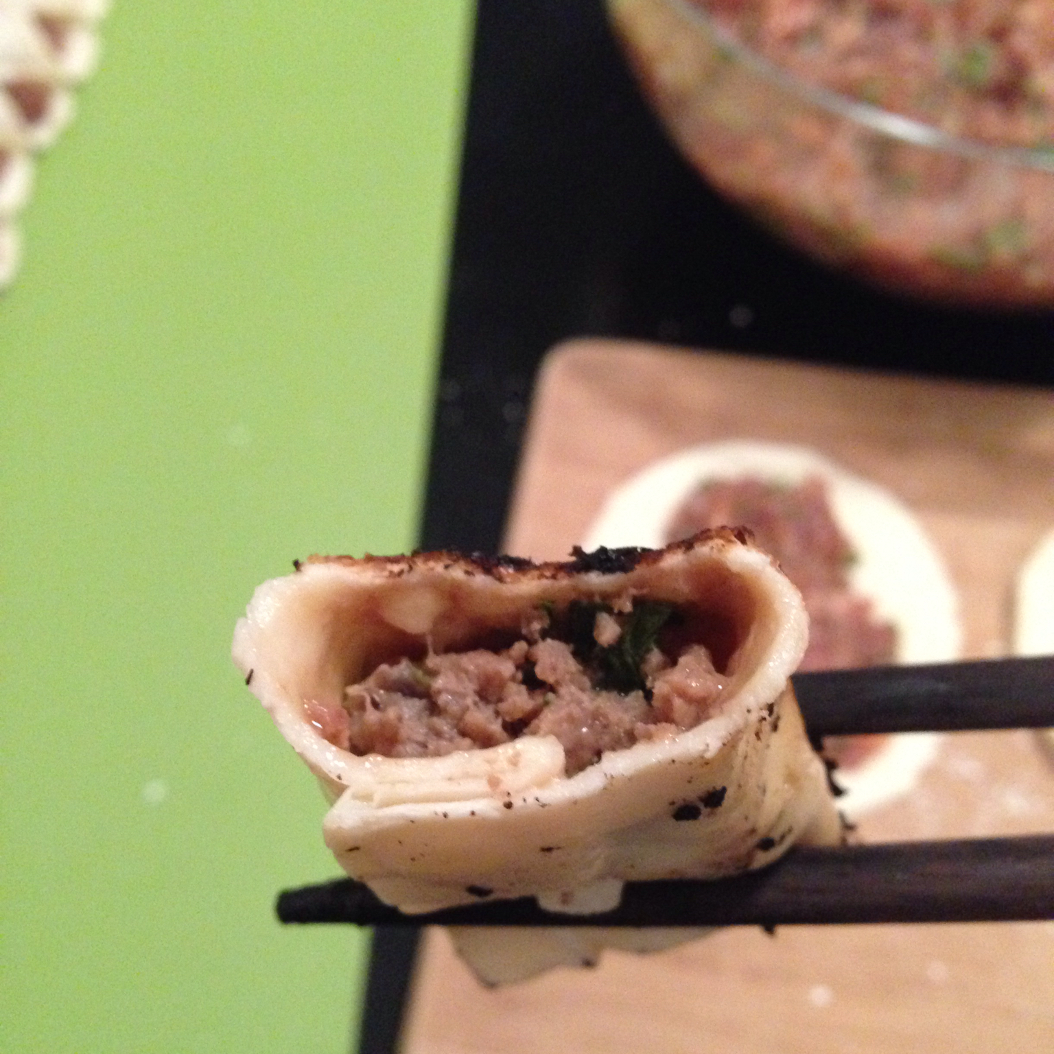 详解最好吃的外焦里嫩牛肉锅贴
