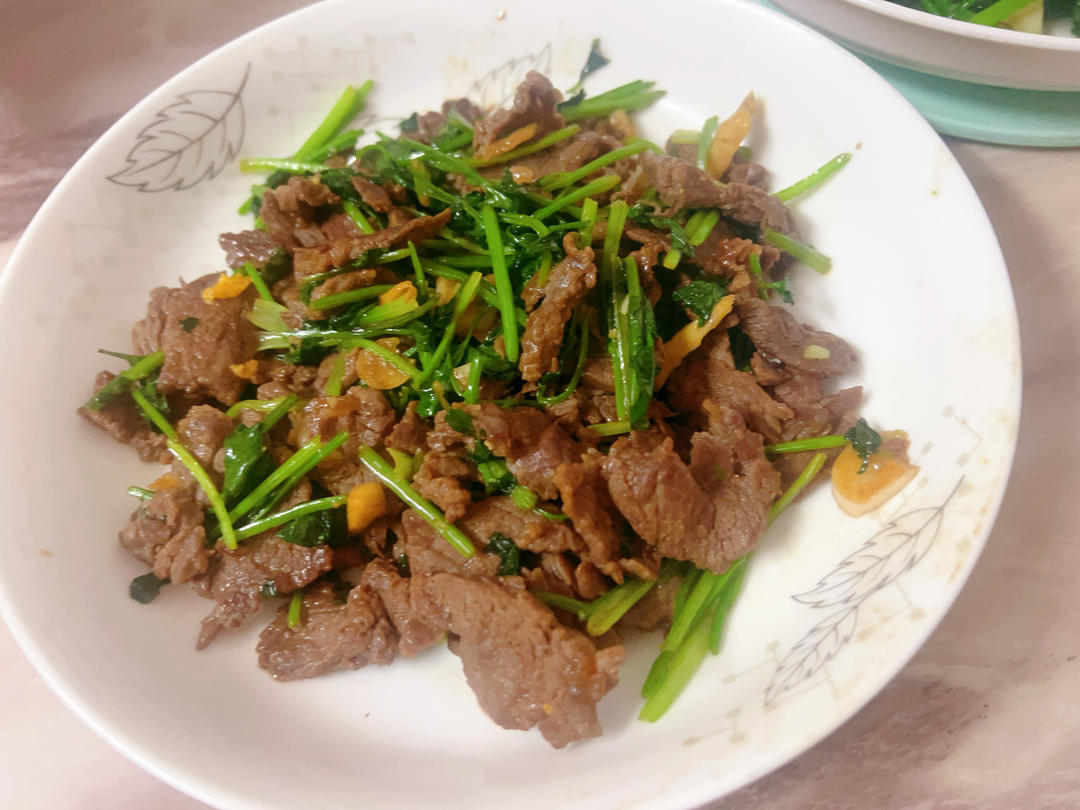 香菜牛肉