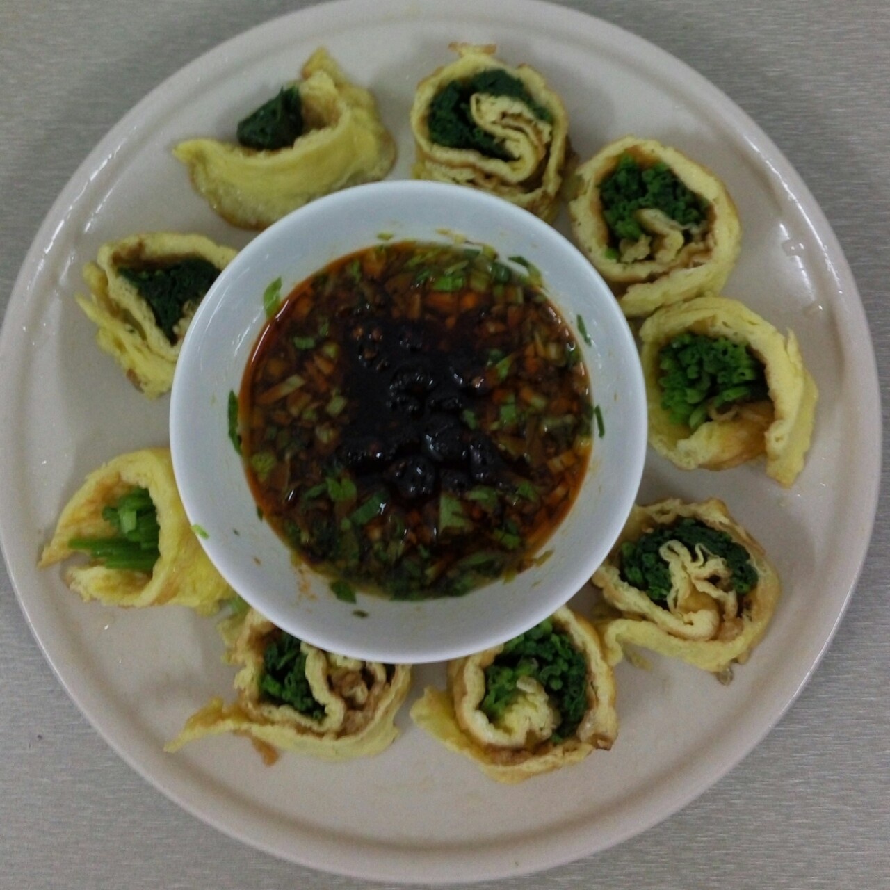 好吃又简单的鸡蛋菠菜卷