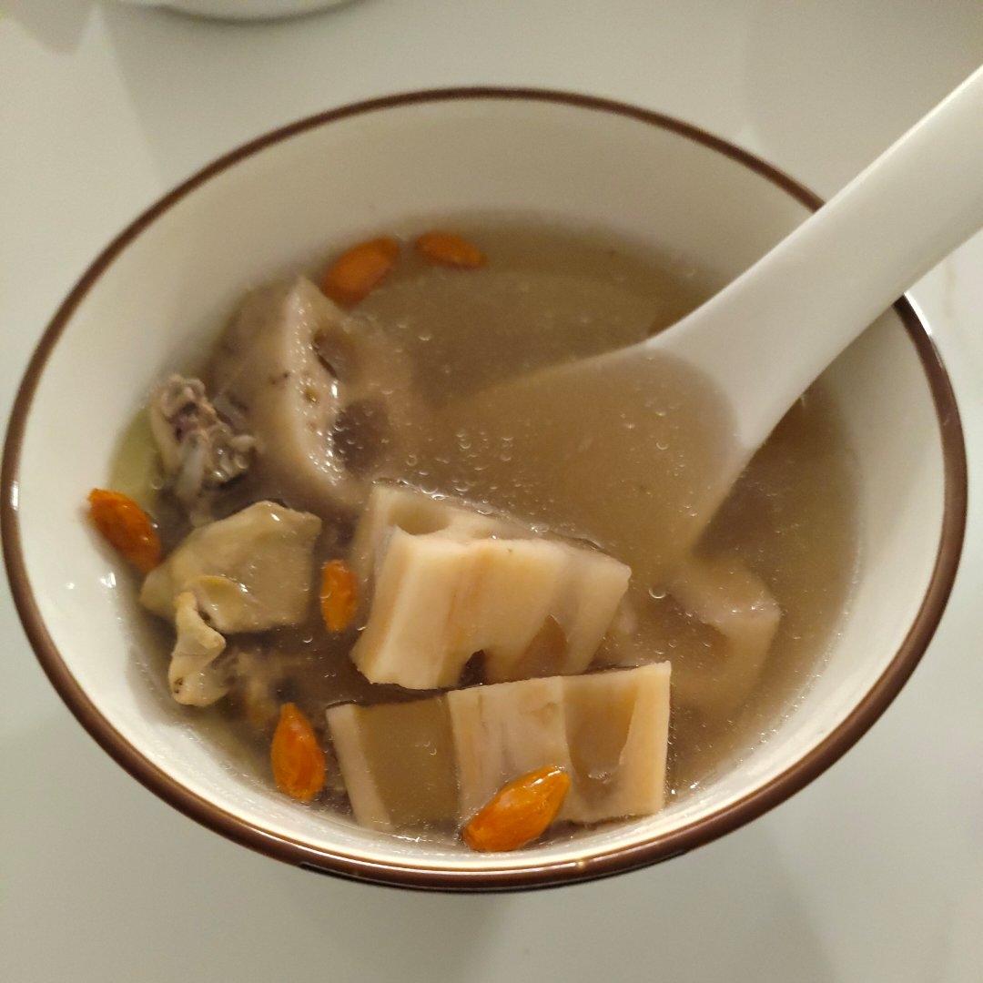 霜降（至大寒）——双莲墨鱼汤（滋养肝血）