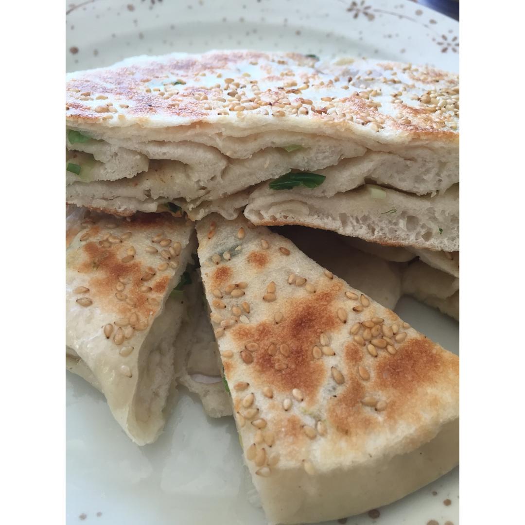 发面版葱油饼