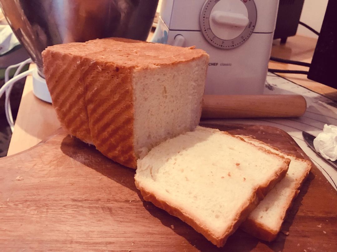 基础面包制作 Basic Bread (Loaf&Roll)